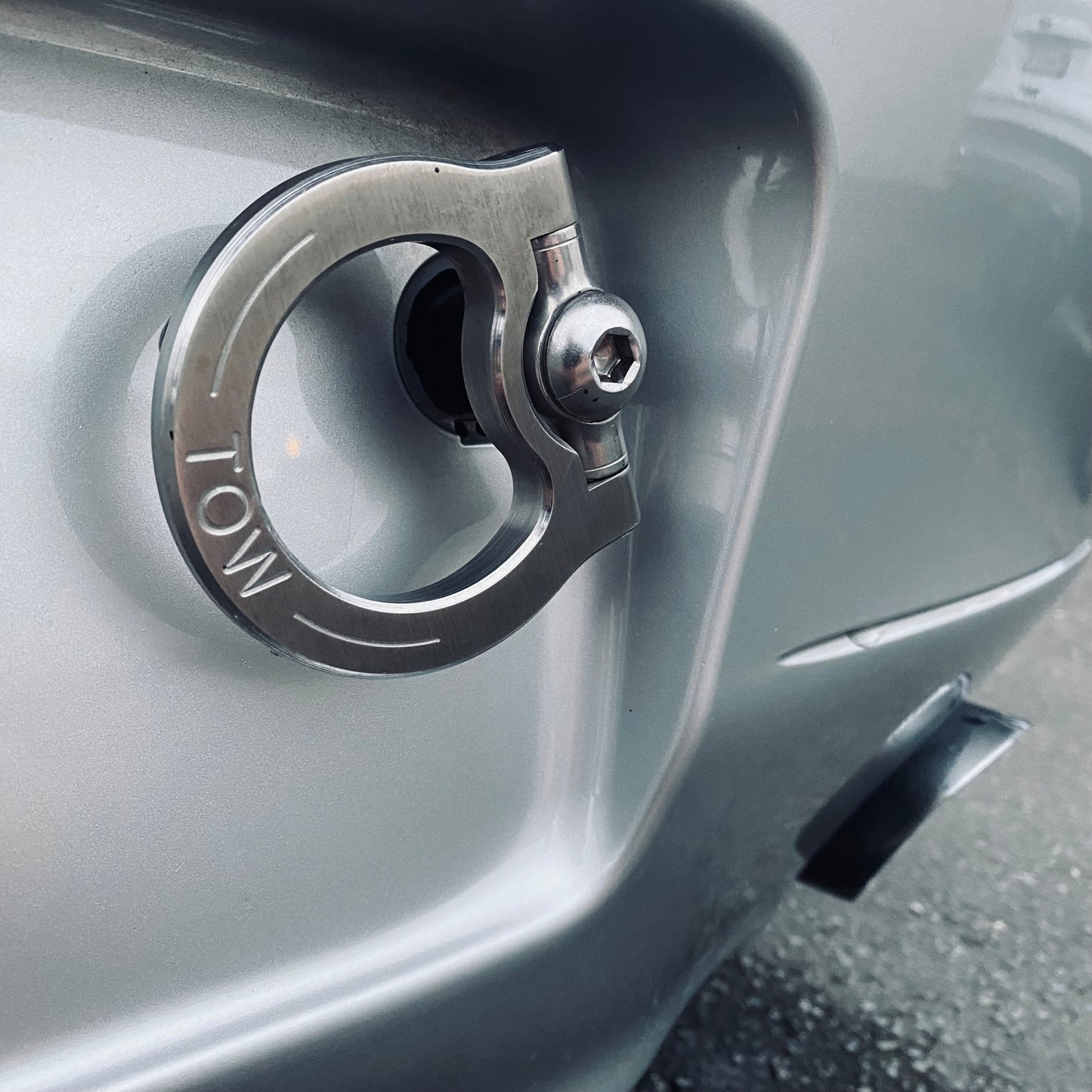 Rennline Folding Tow Hook - Rev 2